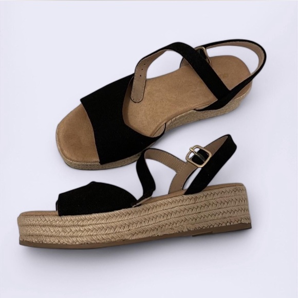 Espadrille wedge sandal - Picture 2 of 4